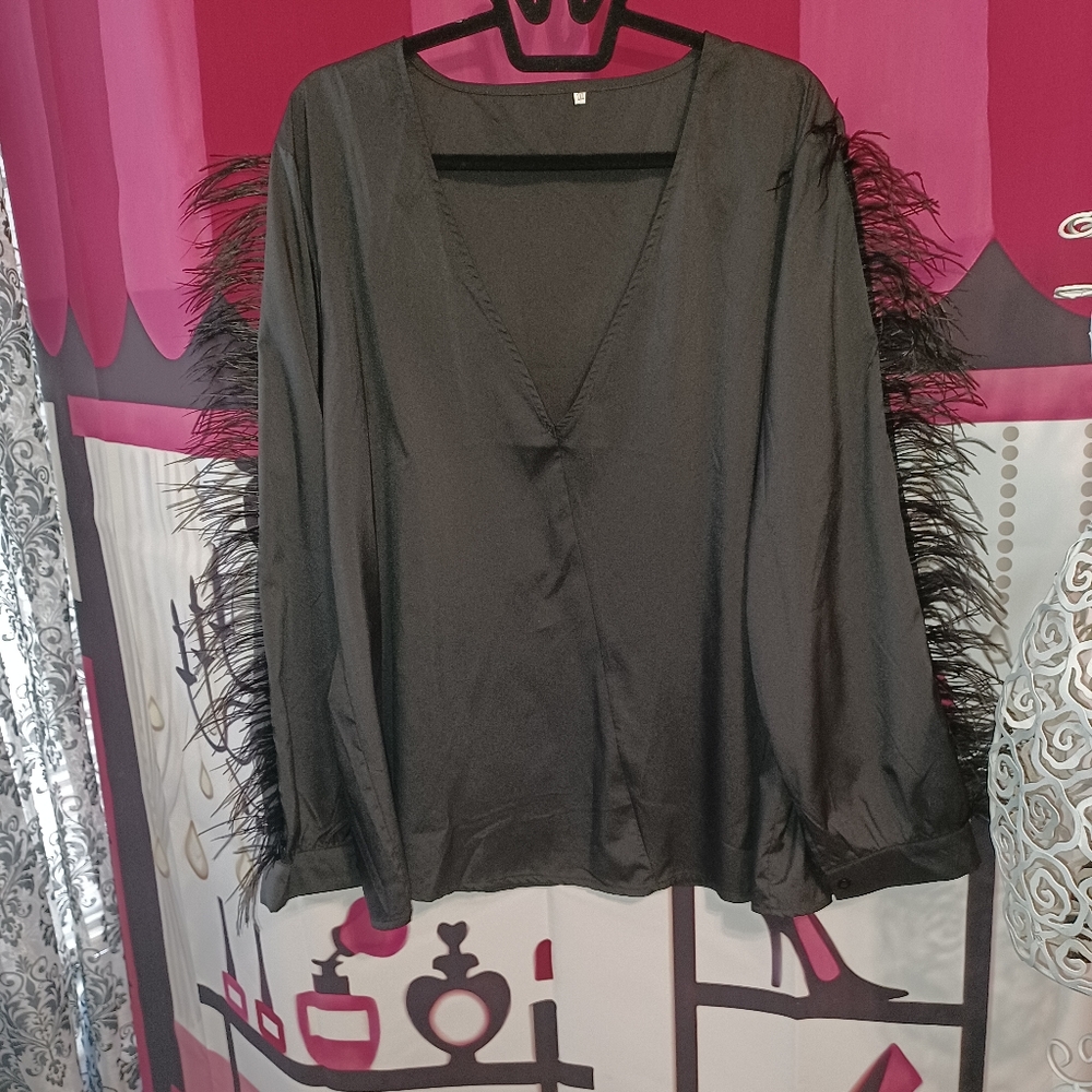 Black Boa Sleeve Plus Size Blouse